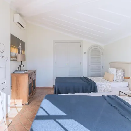 Apartamento Casa Boodes Parking Pool Garden Lagos